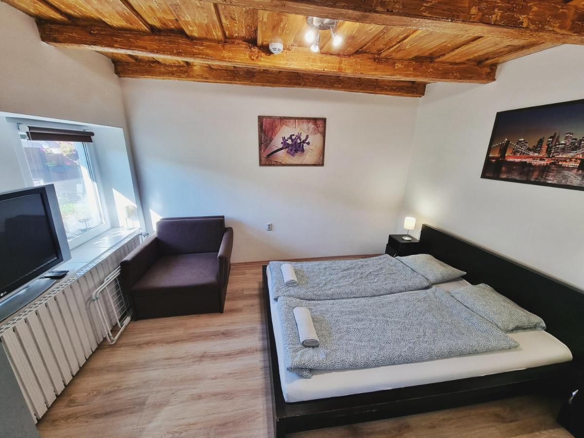 Gyongy Apartmanhazak Lägenhet Gyöngyös Exteriör bild